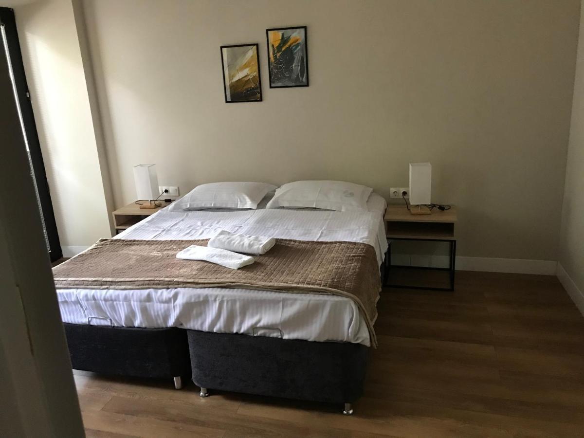 טביליסי D And D Hotel מראה חיצוני תמונה