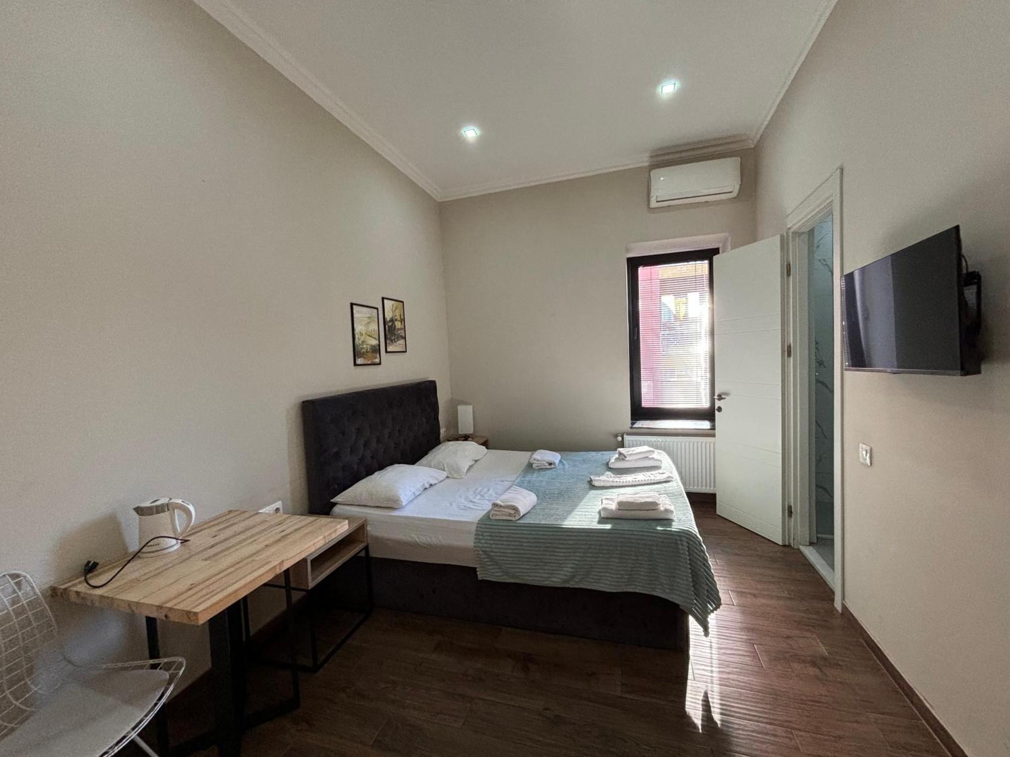 טביליסי D And D Hotel מראה חיצוני תמונה